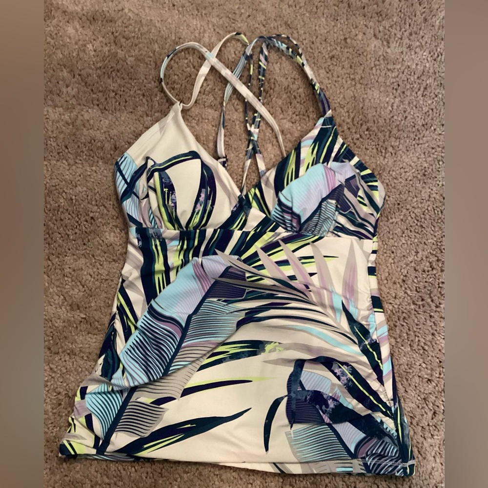Calia by Carrie Underwood Blue and Green Tankini Top with Tropical Print